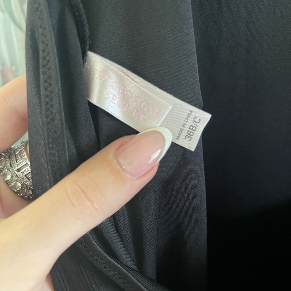Victoria Secret dress - Picture 4 of 4